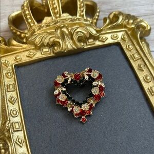 Elegant Heart-Shaped Brooch with Red and Gold Accents